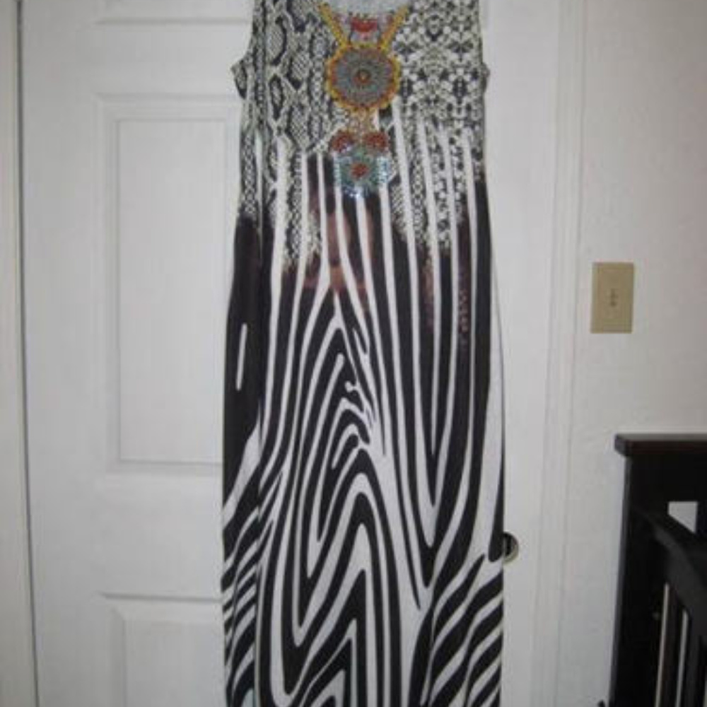 Bold Print Maxi Dress